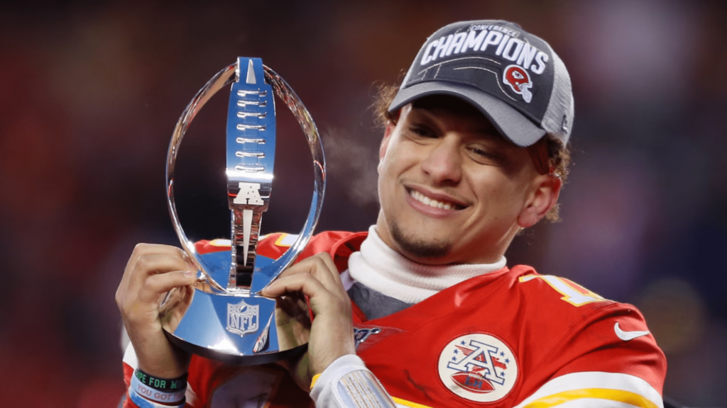 patrick mahomes winning trophy
